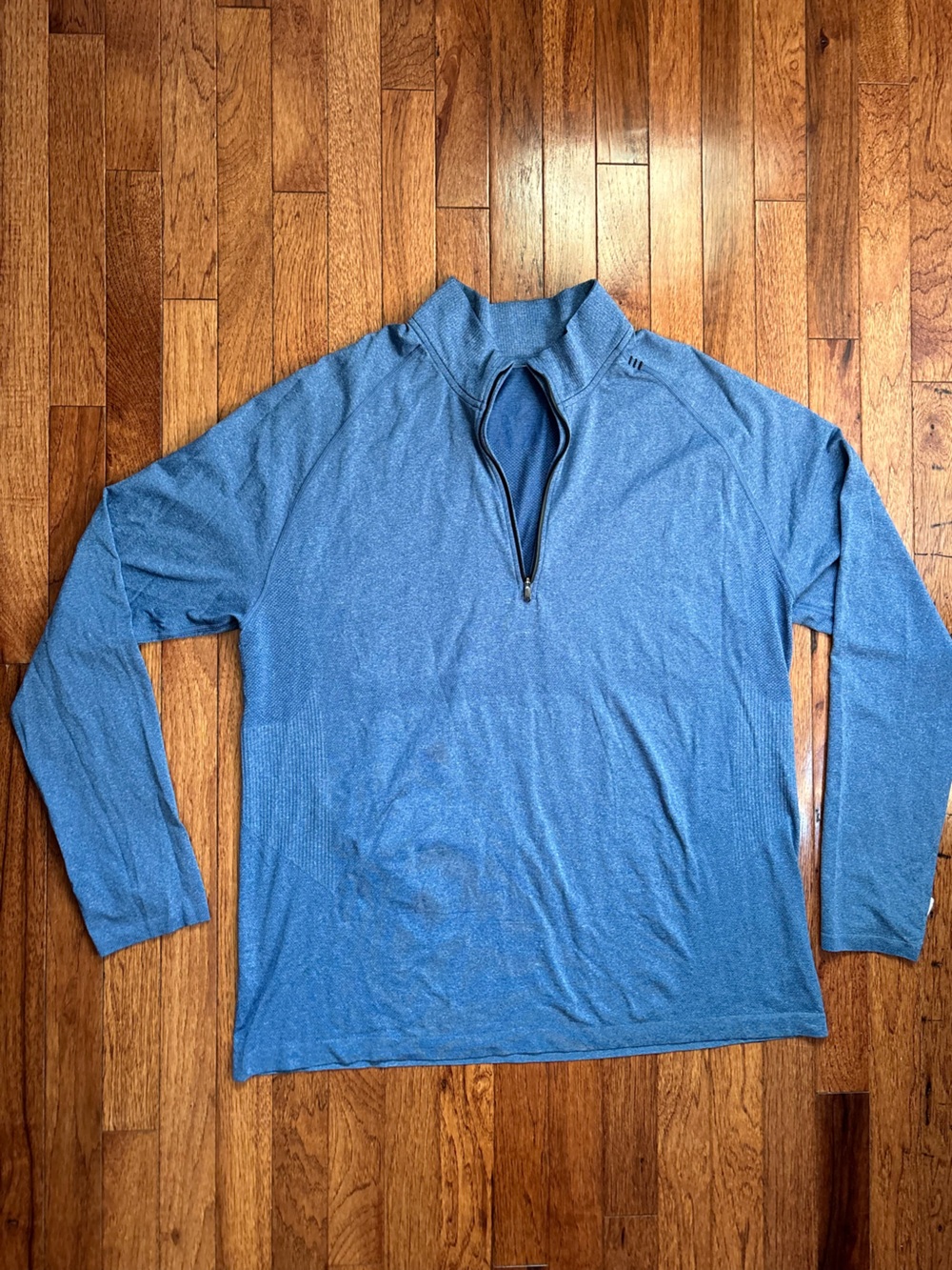 Men’s Lululemon Light Blue Pullover Size XXL